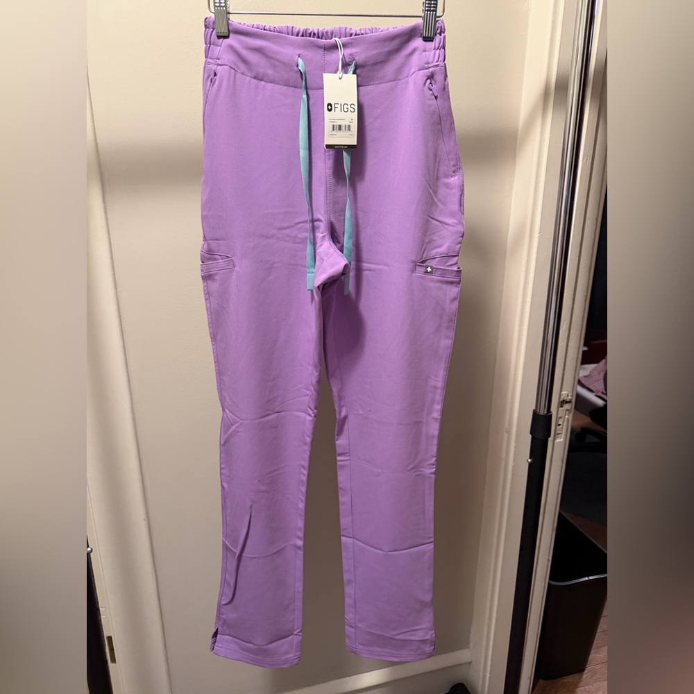 Figs Lavender Evans Scrub Pants with Teal Drawstring